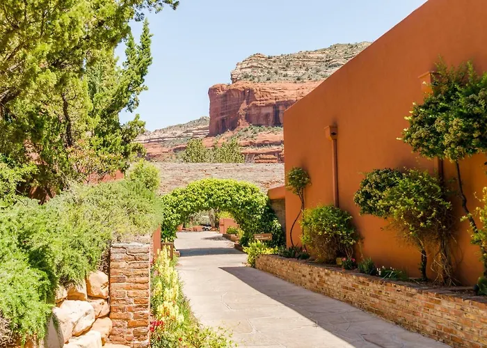 Hotel Enchantment 4*